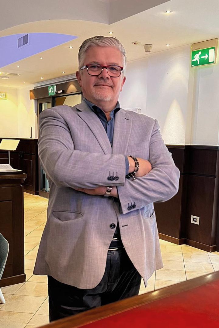 Carlo Lazzeri, Direttore del Park Hotel Argento